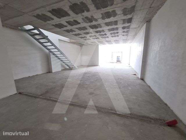 Loja para arrendamento localizada no centro da cidade de Aveiro - Grande imagem: 3/14