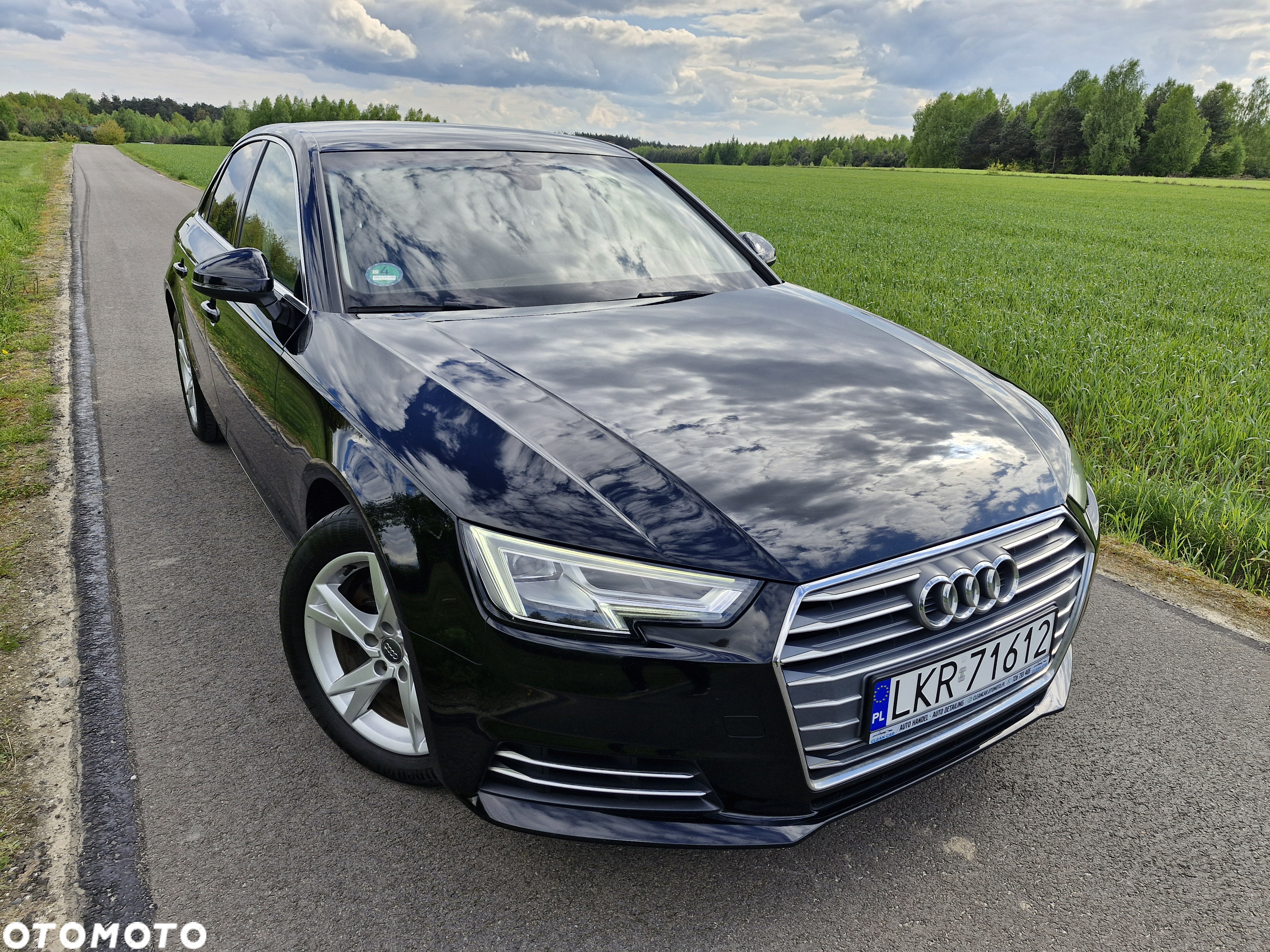 Audi A4 2.0 TDI Design - 4