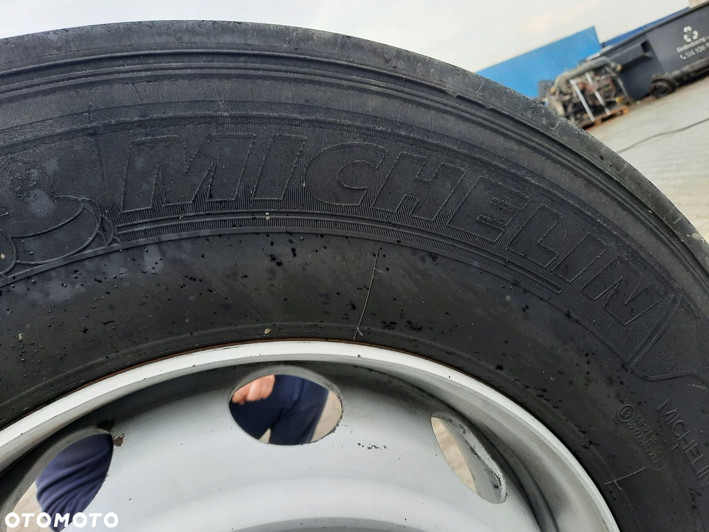 KOŁO OPONA PRZÓD MICHELIN XLINE ENERGY 315/70/22.5 - 4