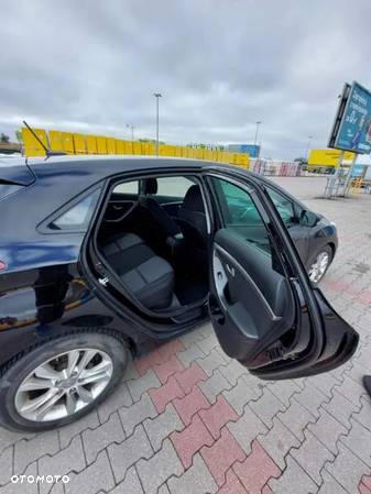 Hyundai I30 1.6 CRDi Premium - 11