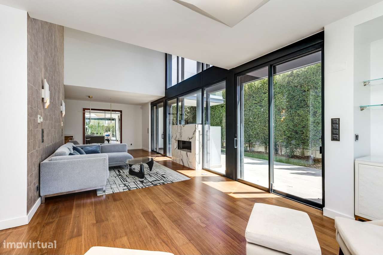 Moradia T5 de Luxo no Estoril — Exclusividade, Conforto e Estilo de Vi-5