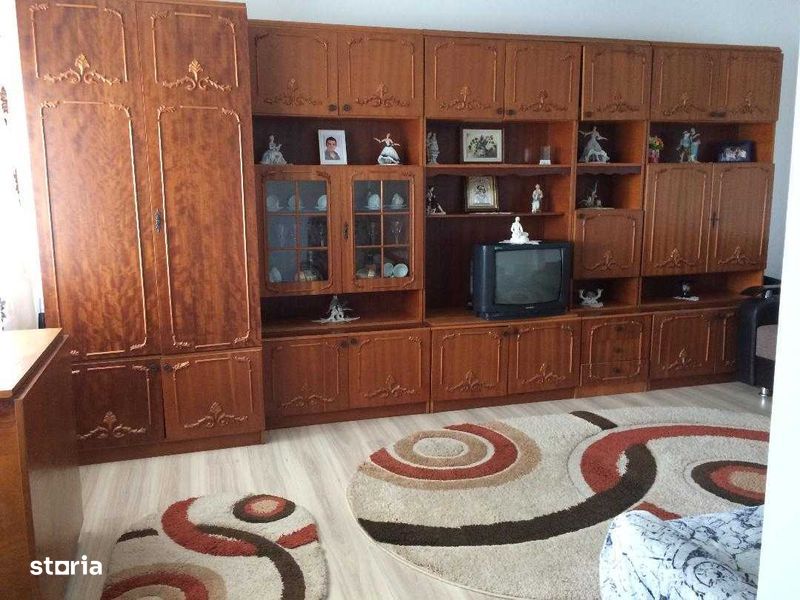 Vand apartament 2 camere