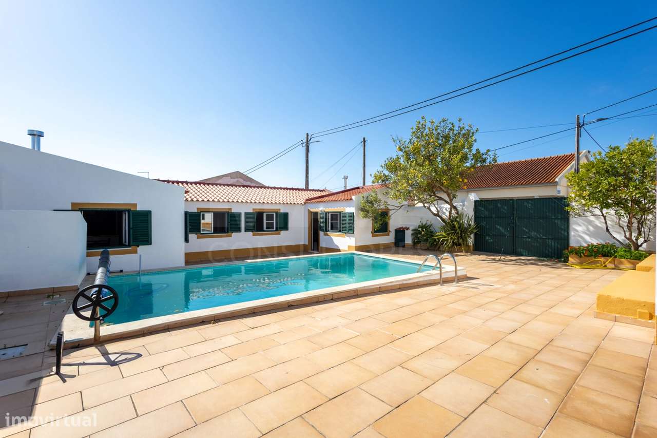 Moradia e dois Anexos T1 com piscina em Casais Mestre Mendo - Grande imagem: 3/43