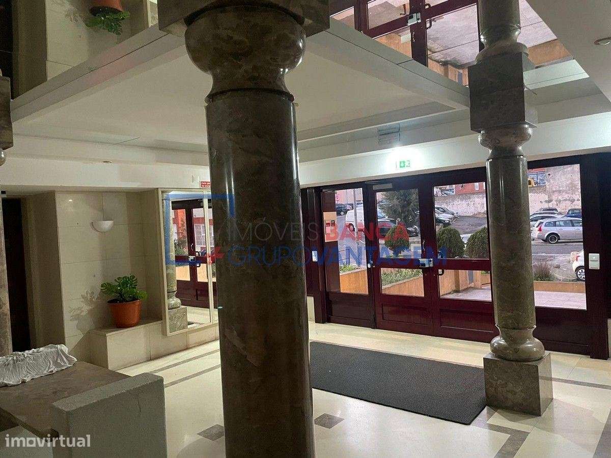 Apartamento, para venda, Sintra - Algueirão-Mem Martins - Grande imagem: 2/8