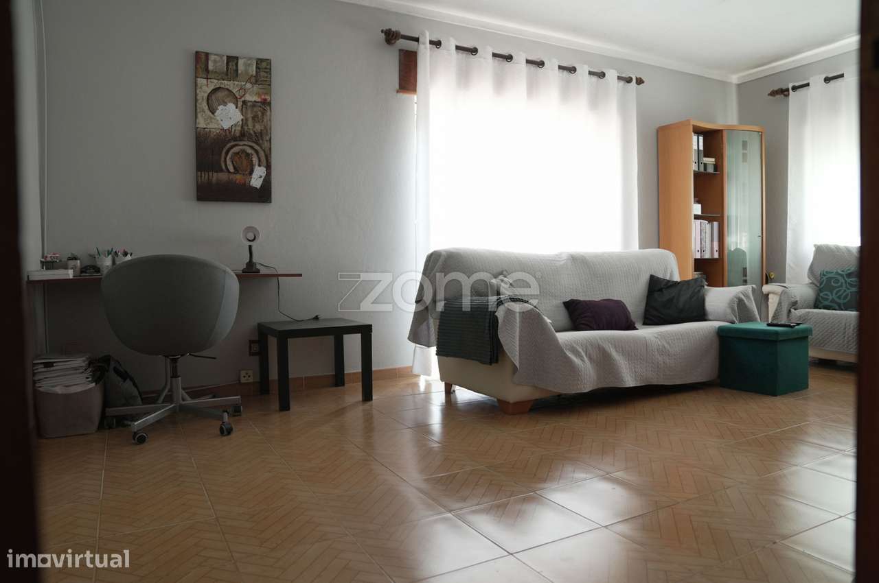 Moradia T4 com 266 m² de construção, e vista para o Castelo de Palm...-15