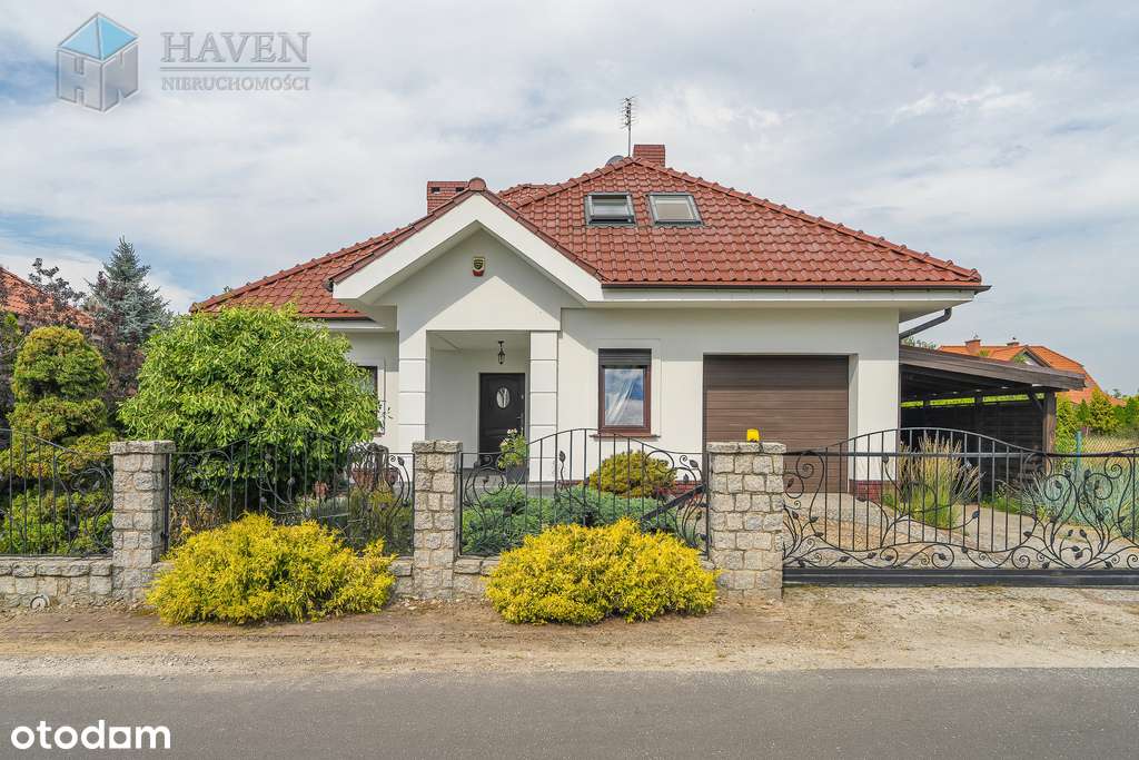 Funkcjonalny dom w Siekierkach Wielkich-15