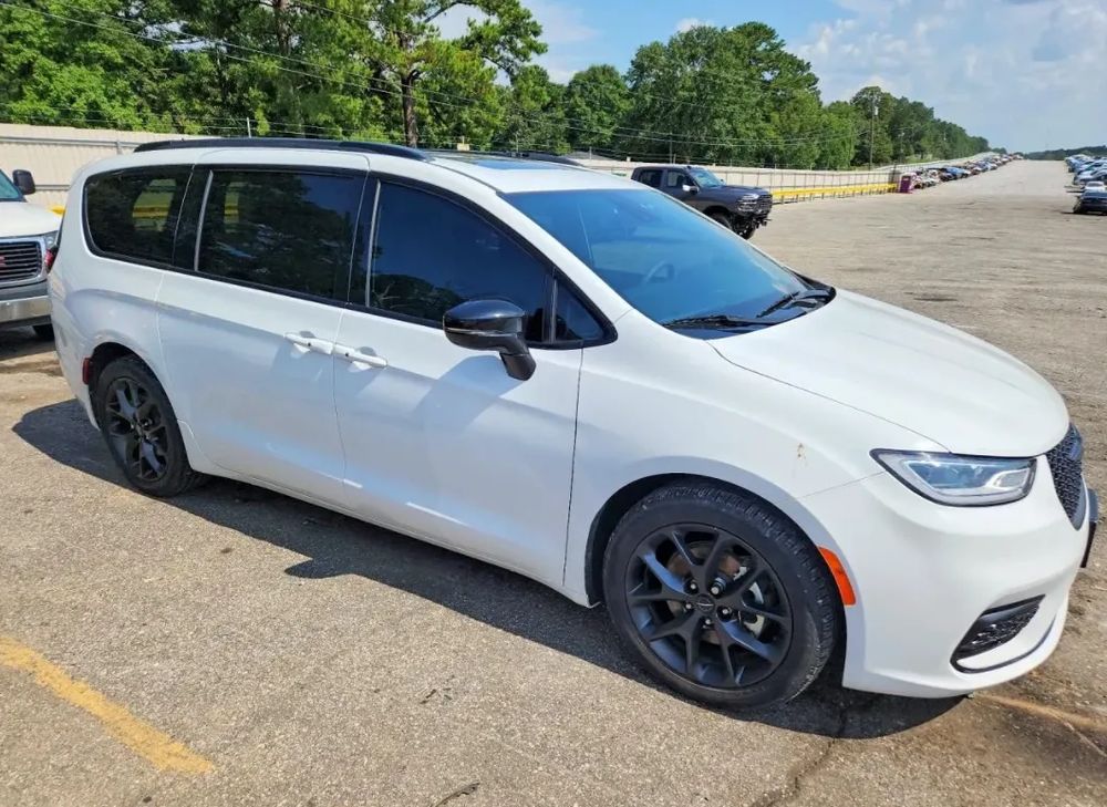 Chrysler Pacifica 2021