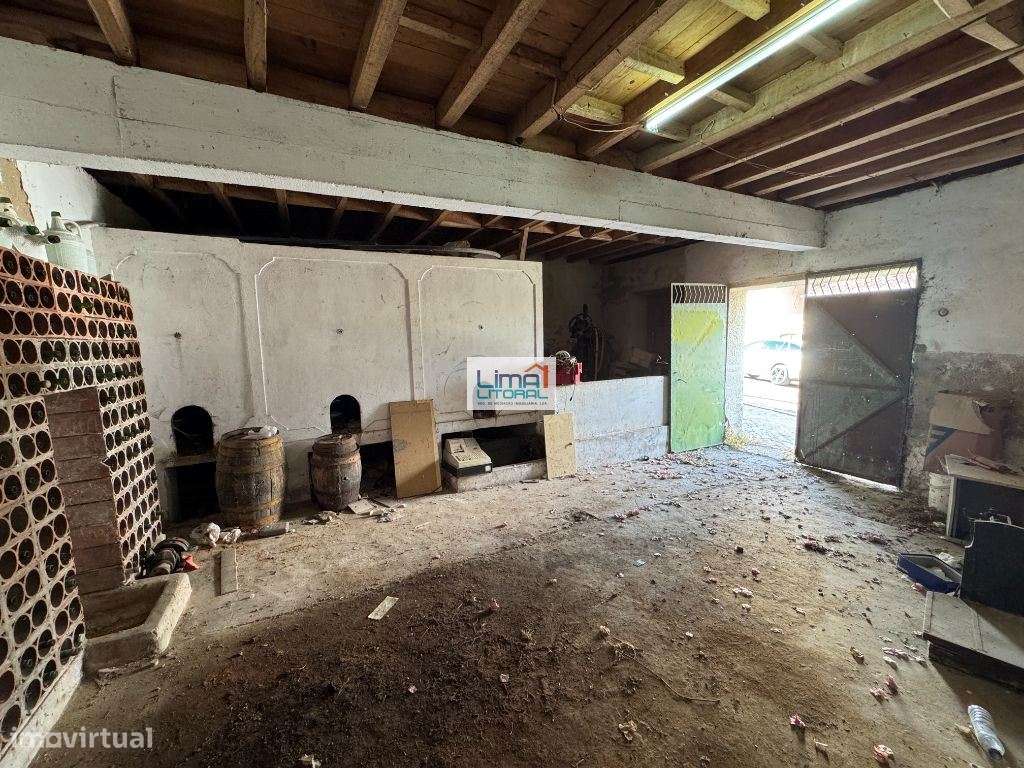 Moradia para renovar + 2 terrenos agrícolas - Batalha-17