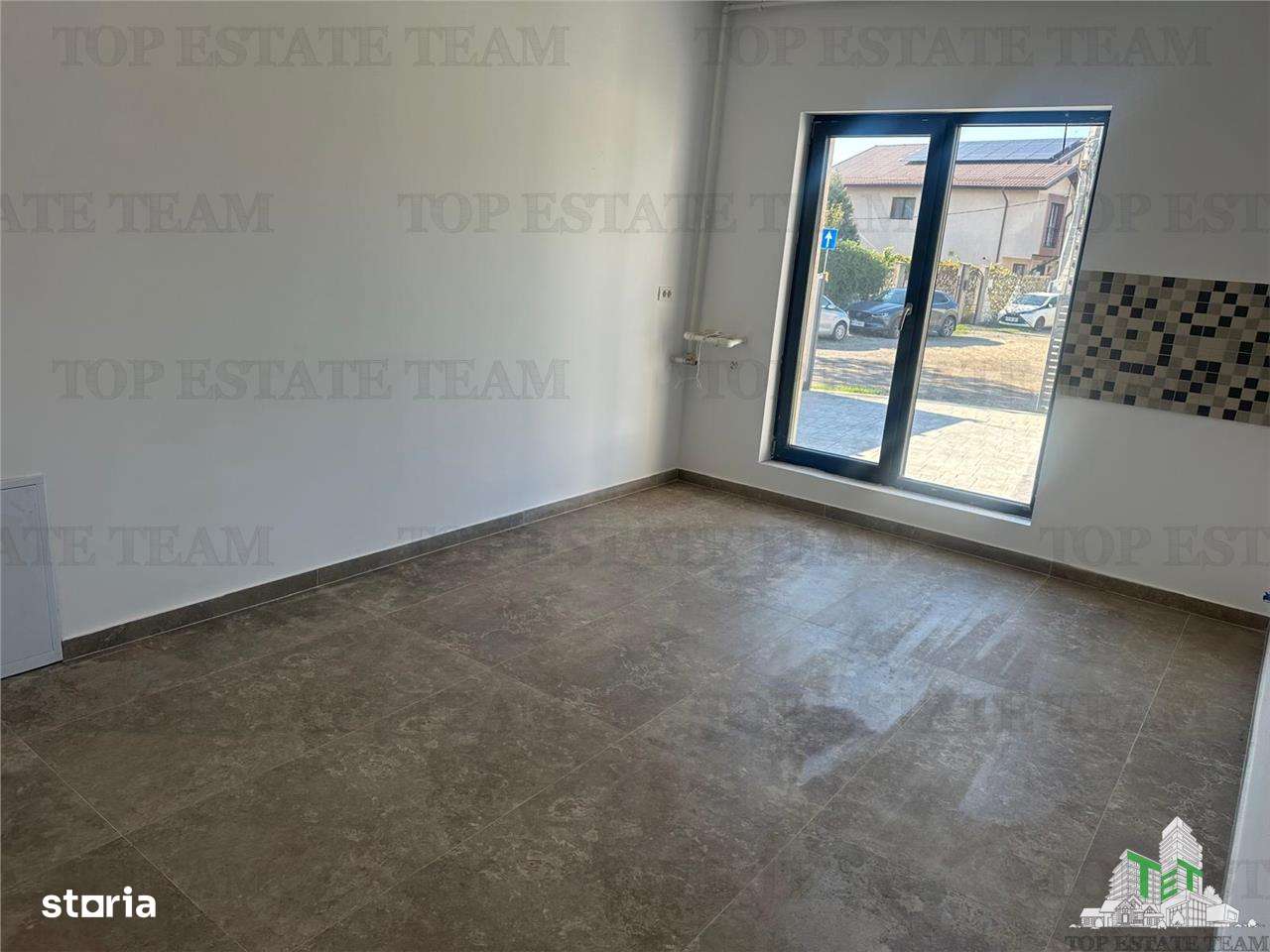 Casa inidividuala, superba pe parter, cu garaj si 4 camere spatioase,-7