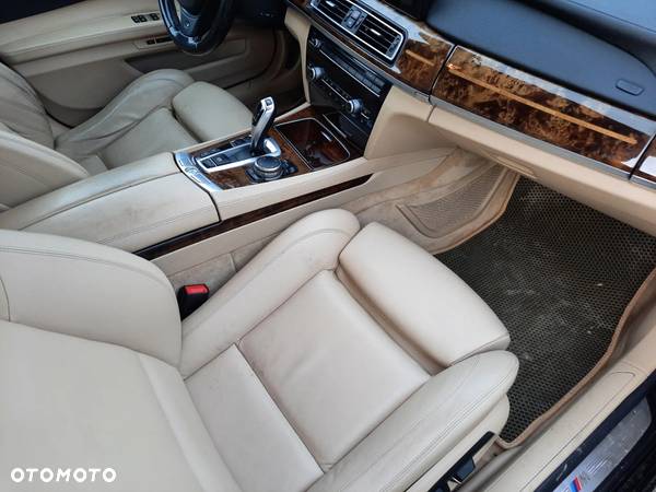 BMW Seria 7 740d xDrive - 19