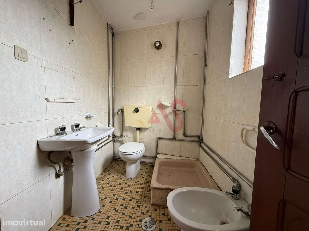 Moradia T2 com dois Pisos e 250m2 em Agrela, Santo Tirso | a 3 minutos - Grande imagem: 5/15