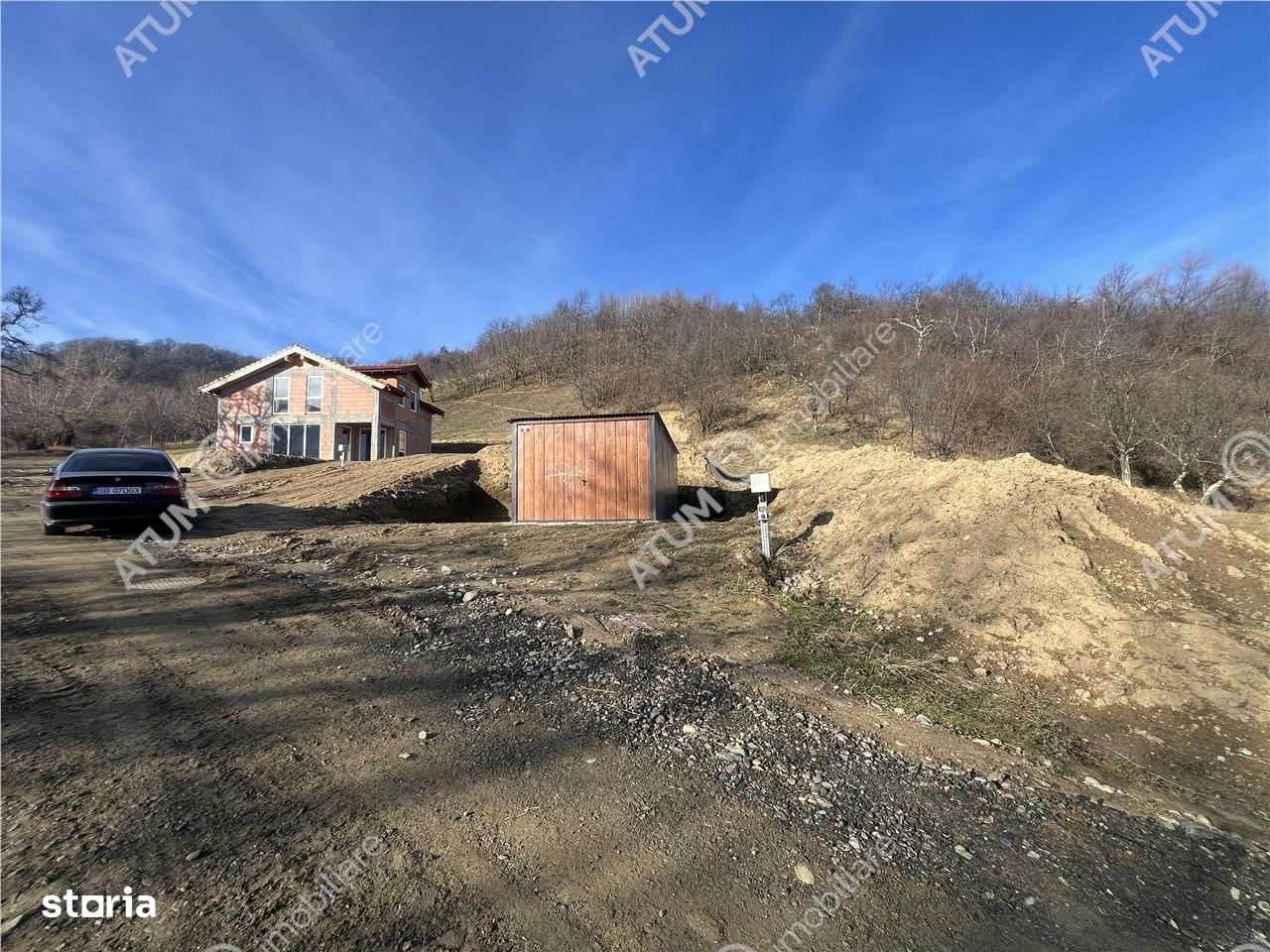 Teren intravilan de 1641 mp cu PUZ aprobat si utilitati in Cisnadioara-0