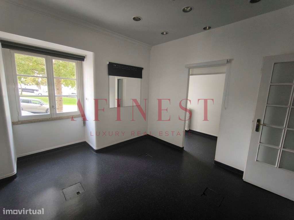 ESCRITÓRIO COM 204m2 NAS AVENIDAS NOVAS - Grande imagem: 4/33