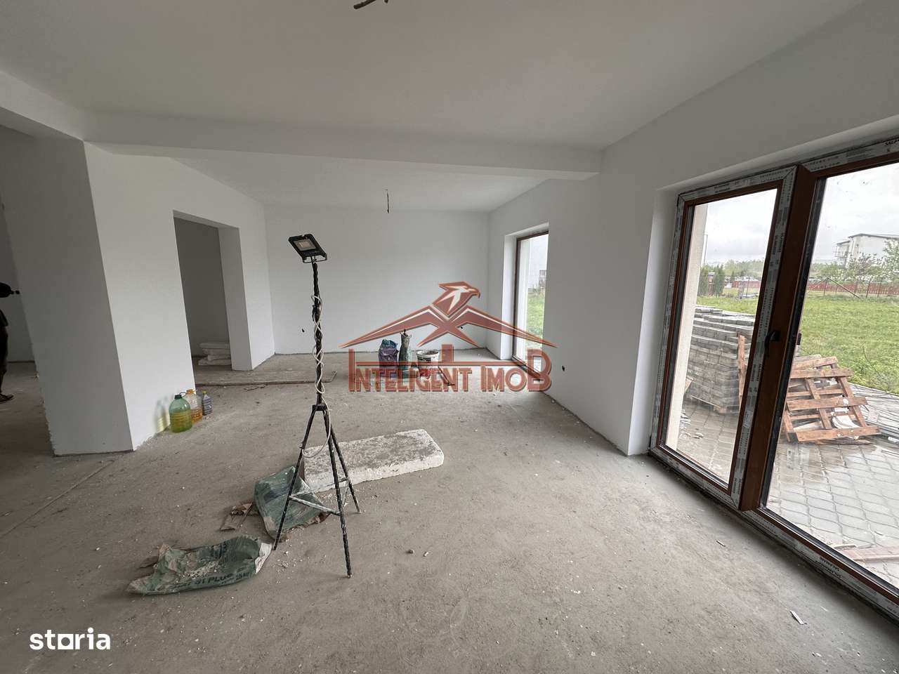 Duplex 4 camere, 150 mp curte libera in Selimbar COMISION 0% - Imagine principală: 5/15