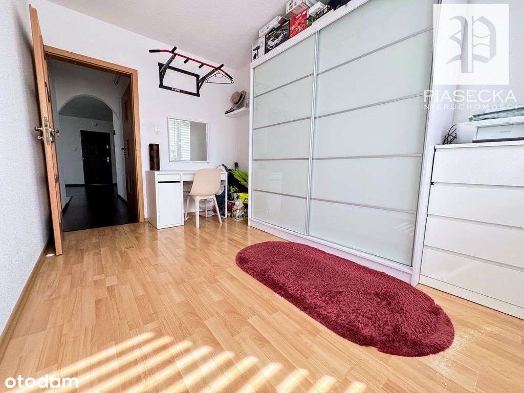 Atrakcyjne mieszkanie w centrum z balkonem - Pełny obrazek: 4/16