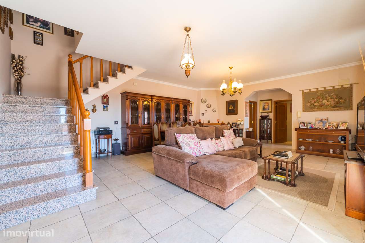 Moradia 3 Quartos - Geminada - Ramada - Grande imagem: 4/32