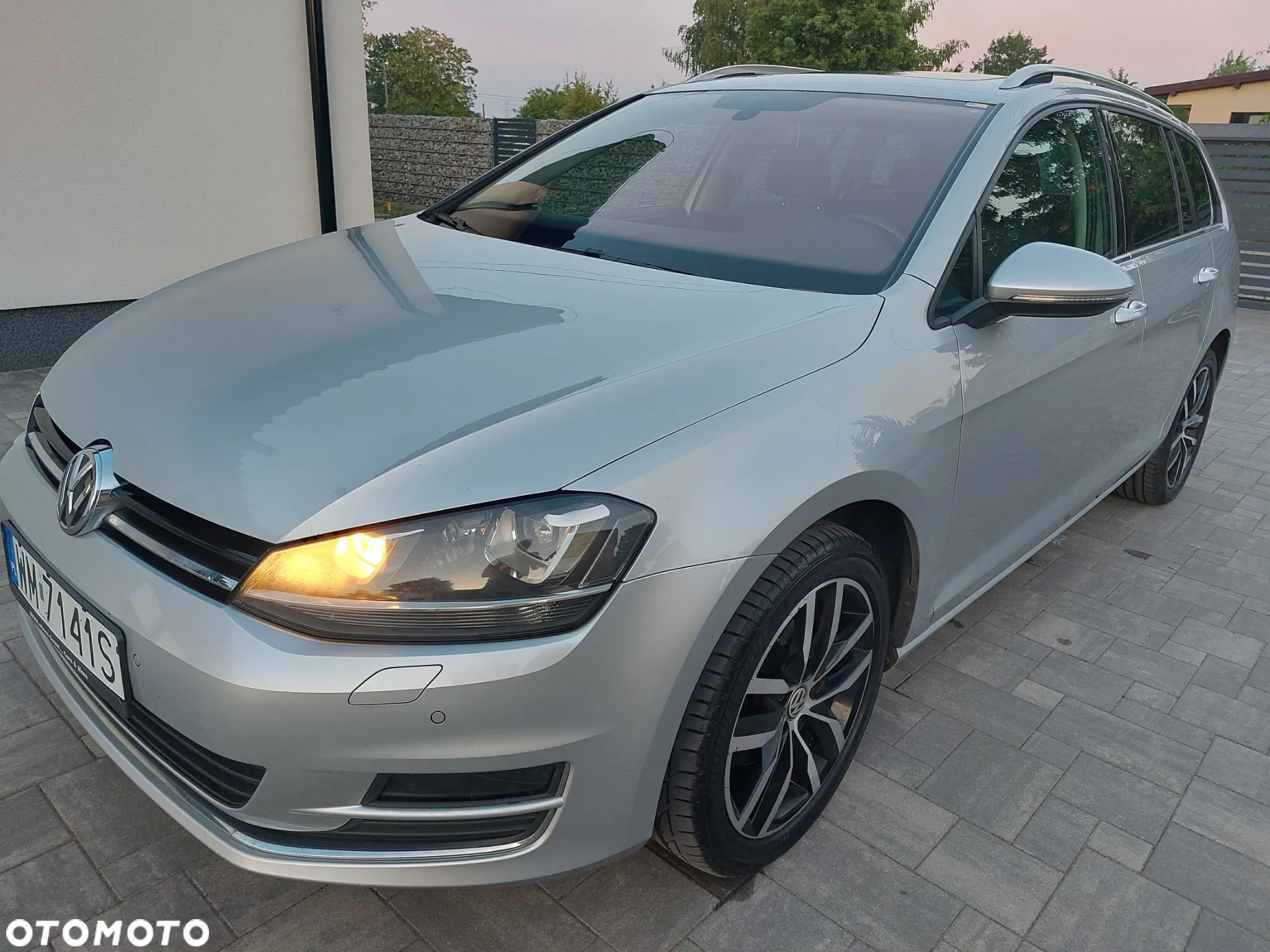 Volkswagen Golf Variant 2.0 TDI SCR Highline - 2