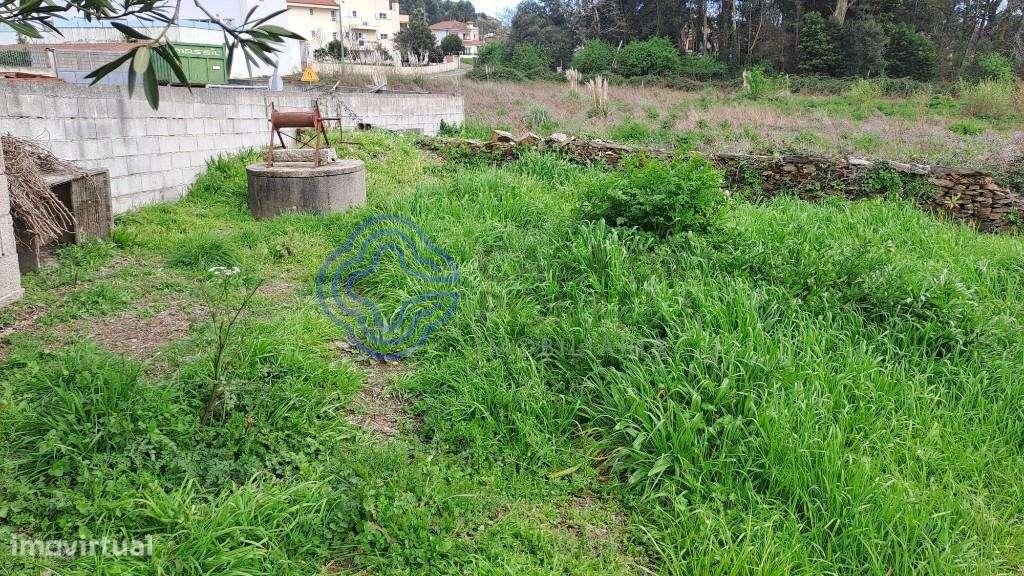 Terreno Misto de 7646m2 em área de construção - Grande imagem: 5/12