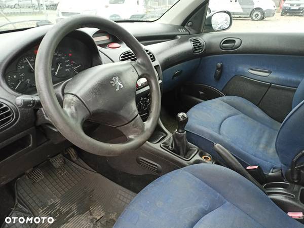 Peugeot 206 - 7