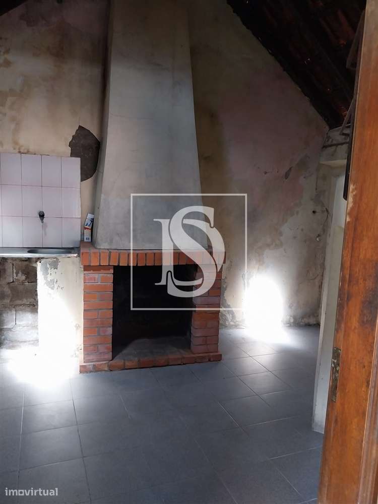 Moradia para Restaurar T1 Venda em Vade,Vila Verde-11