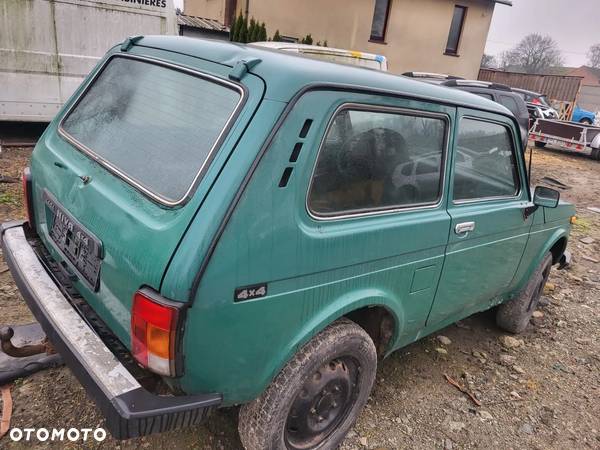 Lada Niva 1.7i - 17