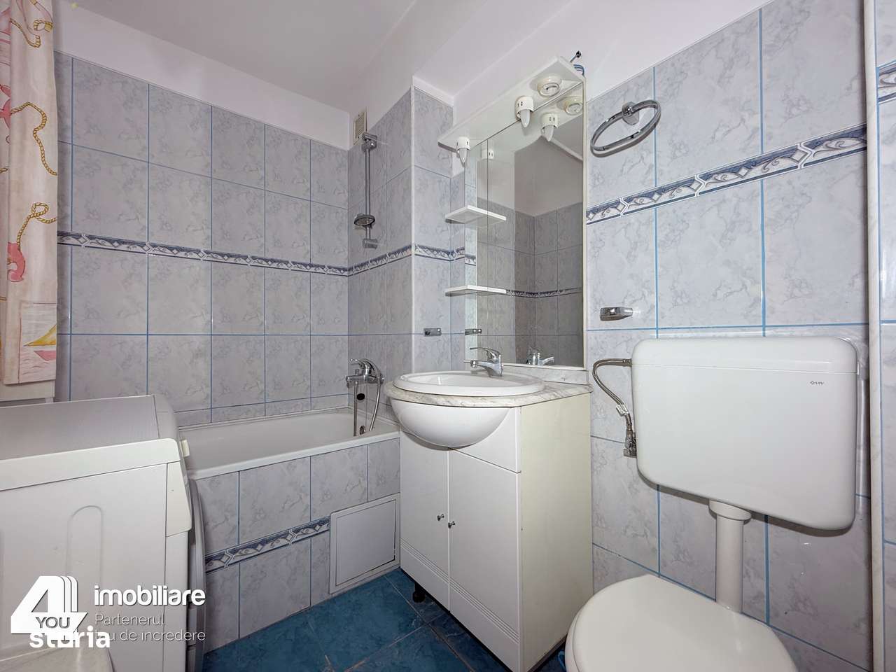 Apartament 2 camere 60mp,et 1/4 bucatarie spatioasă, mobilat și utilat - Imagine principală: 5/9
