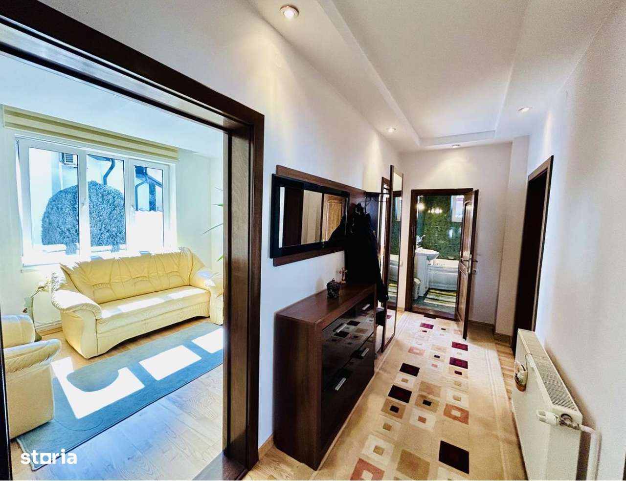 Casa individuala, la cheie, pivnita, 3 intrari, garaj - Lazaret - Imagine principală: 5/10