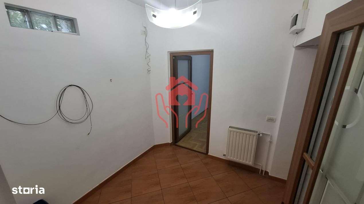 GARA DE NORD (Spitalul Witting)- 3-4 camere in vila solida renovata!-14