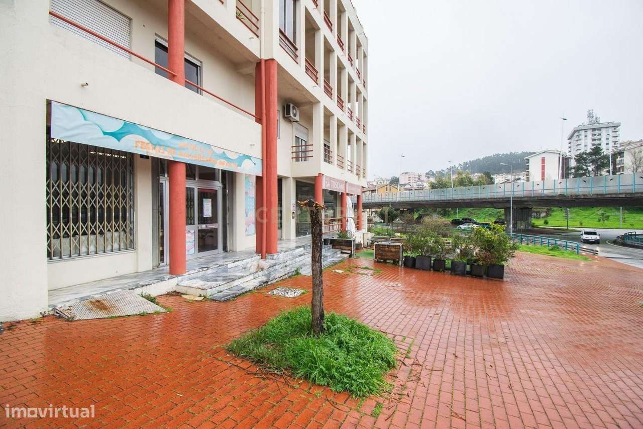 Trespasse – Espaço para Festas Infantis Pronto a Funcionar - Grande imagem: 3/13