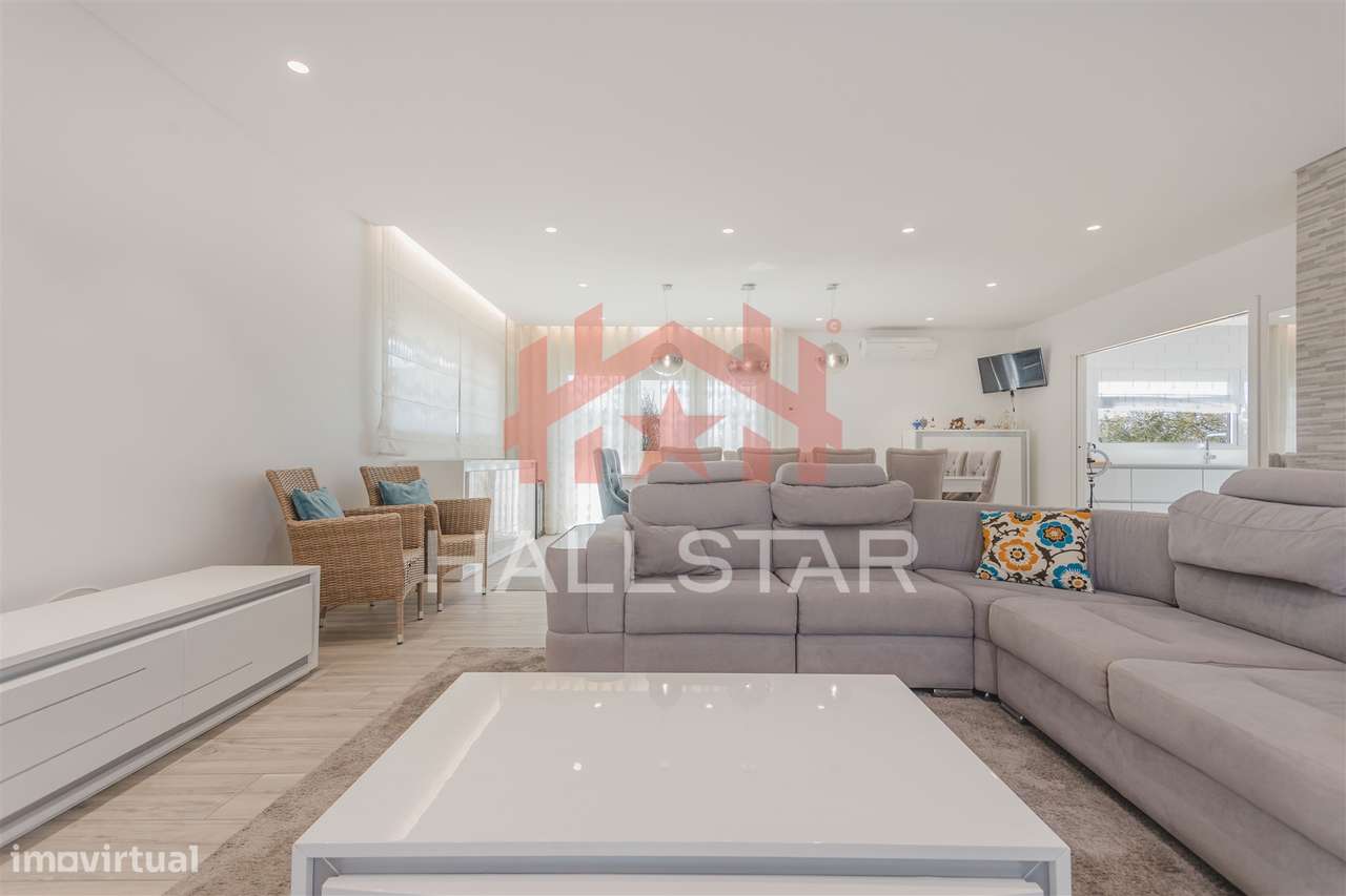 Moradia T4 / Individual / Barosa - Grande imagem: 2/53