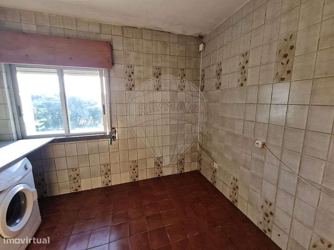 Apartamento T2 Tapada das Mercês - Grande imagem: 4/24