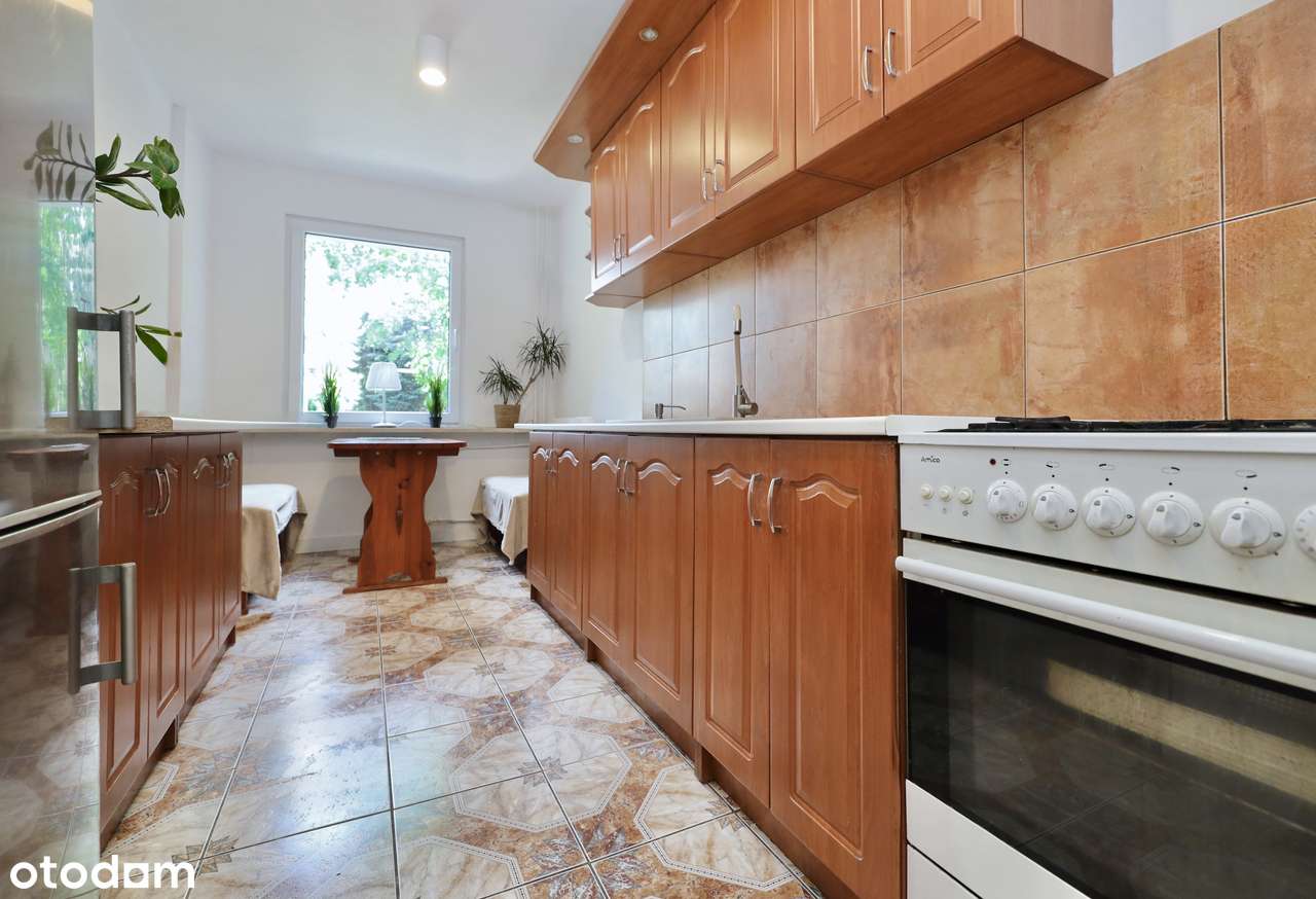 Ursynów, 3pokoje, dwie piwnice, zieleń ,blisko stacji metra.-11