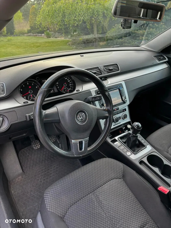 Volkswagen Passat 1.4 TSI Comfortline - 8