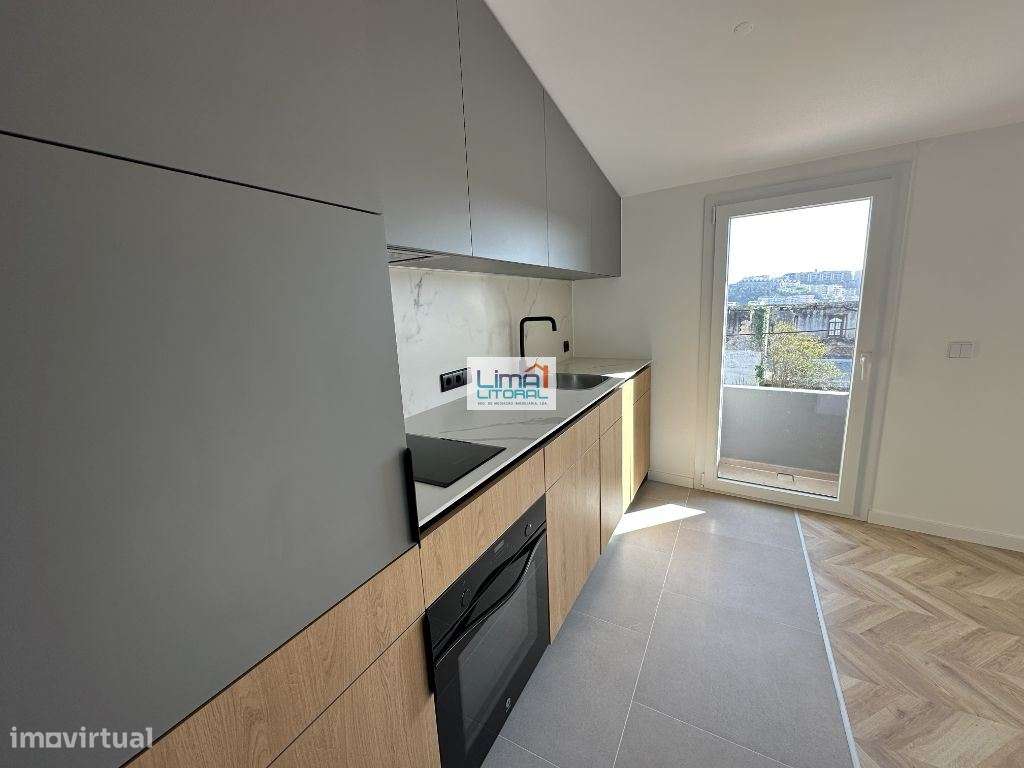 Estúdio para venda com parqueamento - Leiria - Grande imagem: 3/19