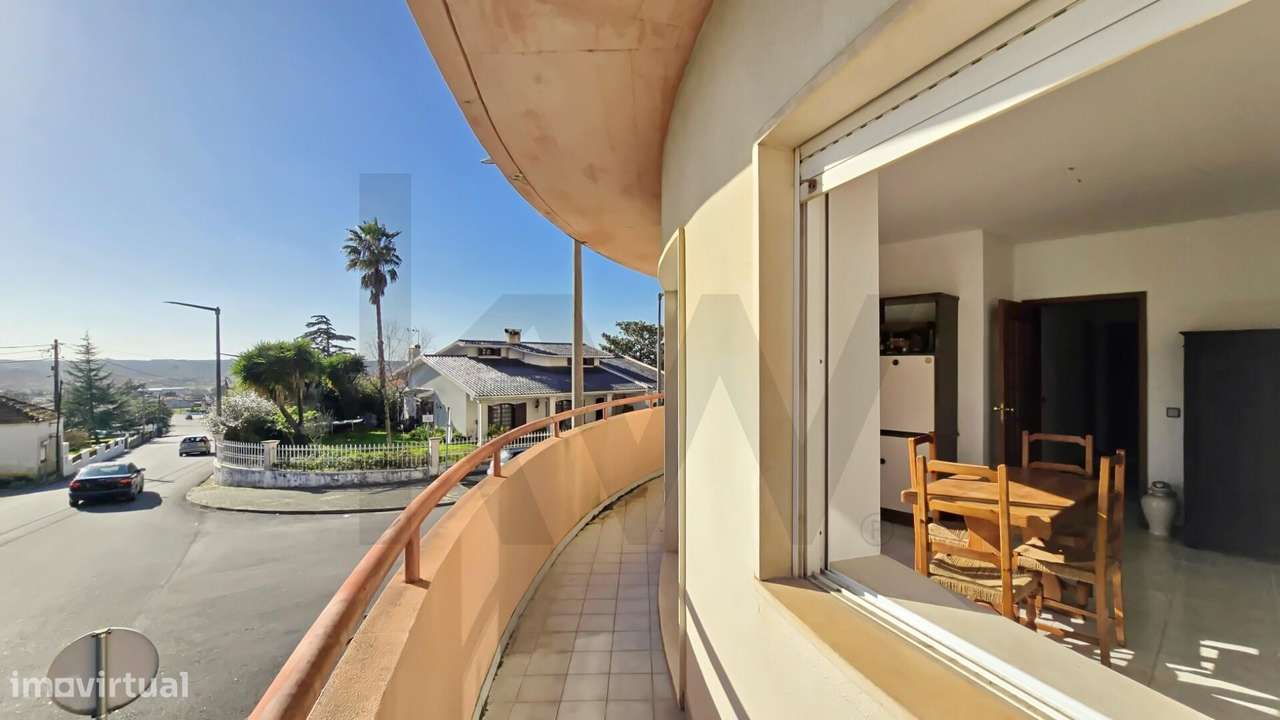 T2 em Sangalhos: Equilíbrio Perfeito entre Conforto e Localização - Grande imagem: 3/51