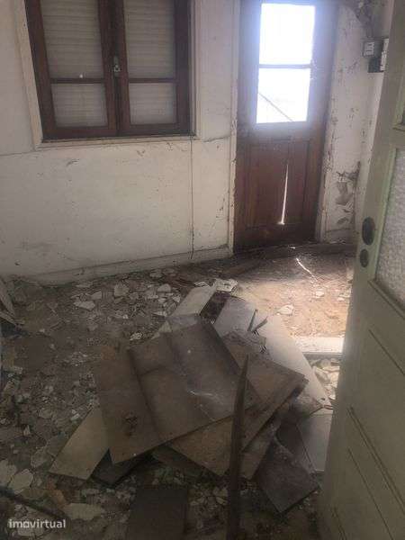 Moradia com terreno - Grande imagem: 4/7