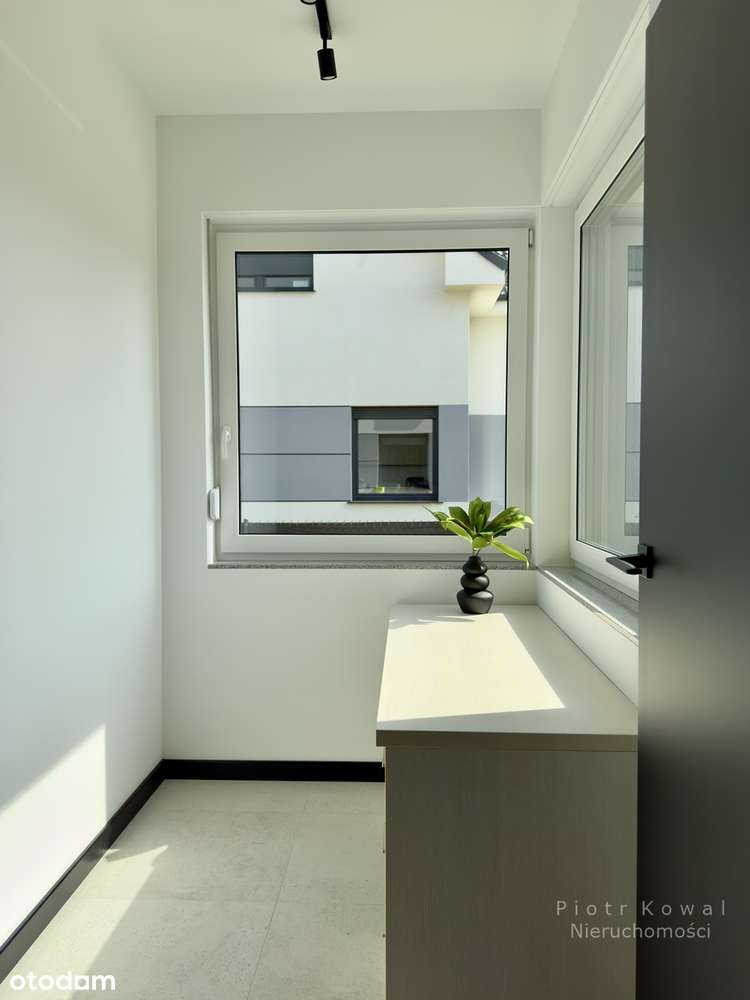 NOWY bliźniak wykończony "pod klucz" - VIDEO-16