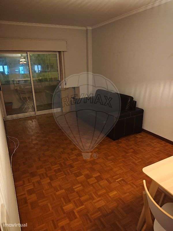 Apartamento T2 para arrendamento - Grande imagem: 4/12