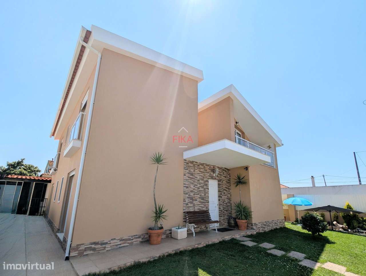 Moradia T5 Isolada com piscina e sauna - Fernão Ferro-45