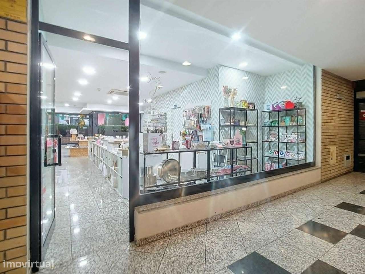 Loja  Venda em Ermesinde,Valongo-15
