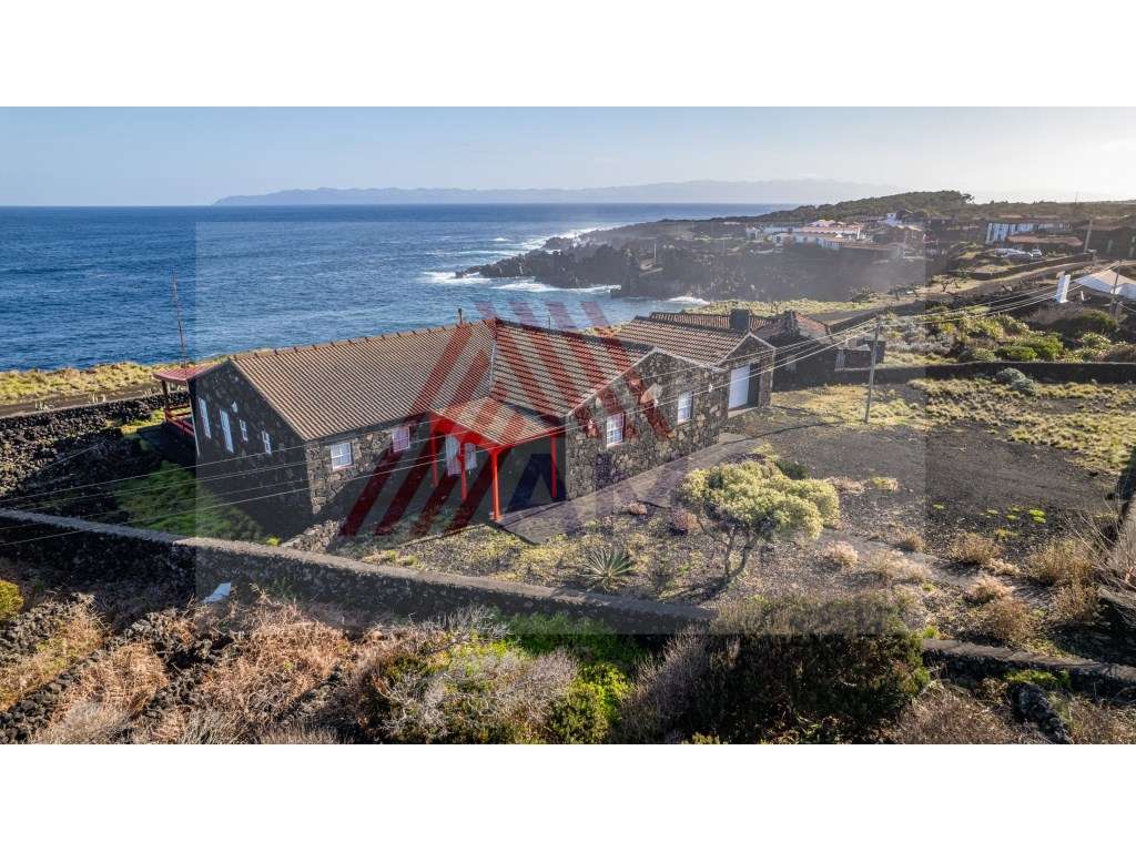 VENDE-SE EXCELENTE MORADIA T3 NO CACHORRO, MADALENA DO PICO - Grande imagem: 4/28