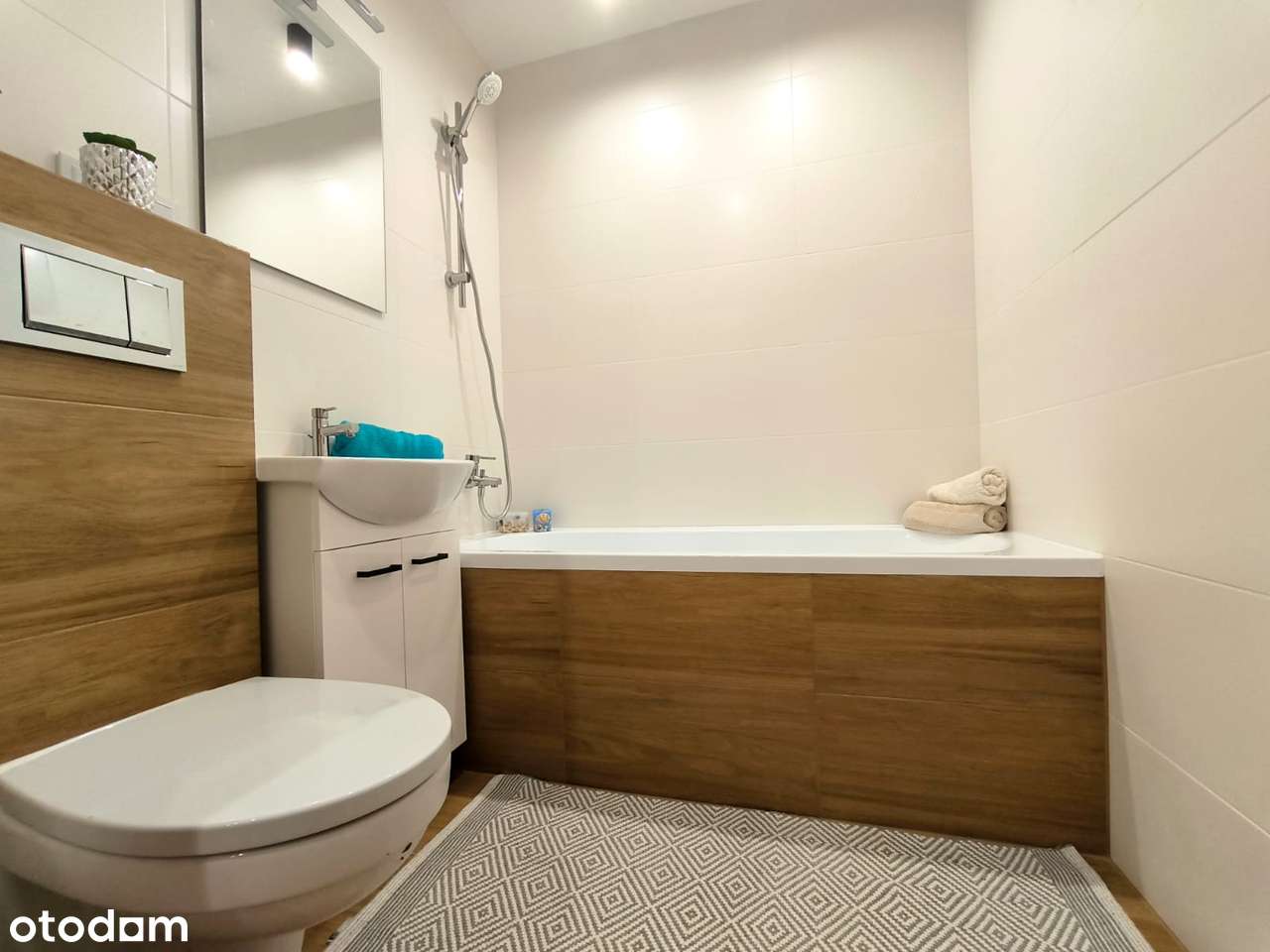 Sprzedam przytulne mieszkanie po generalnym remoncie!-12