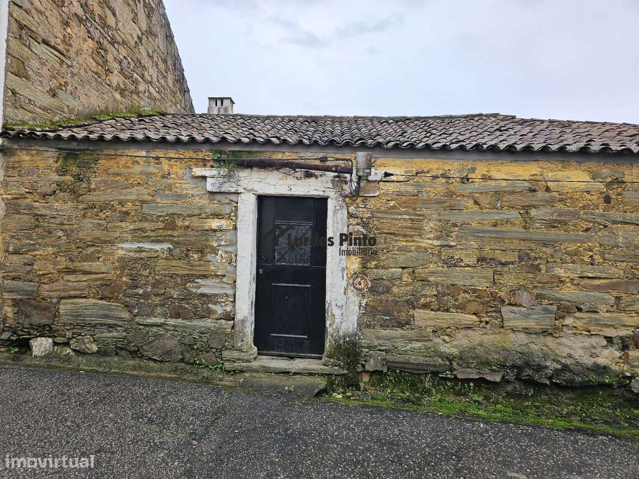 Moradia com quintal-5