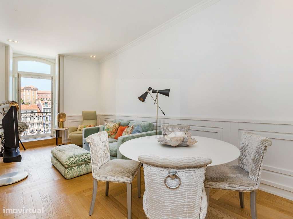 Apartamento T2 com vista cidade, no centro de Lisboa - Grande imagem: 4/22