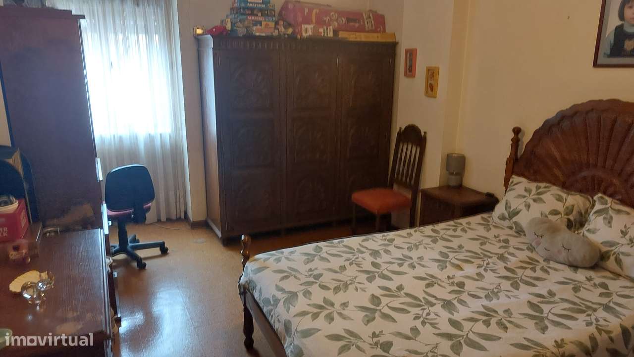 Apartamento T4 em Braga com garagem e elevador - Grande imagem: 4/18