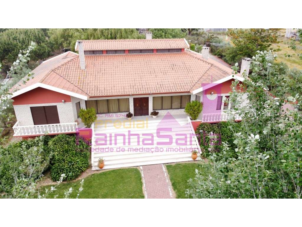 moradia M4 + 1 excelente com 1 hectare de terreno -Serra de Monteju... - Grande imagem: 5/37