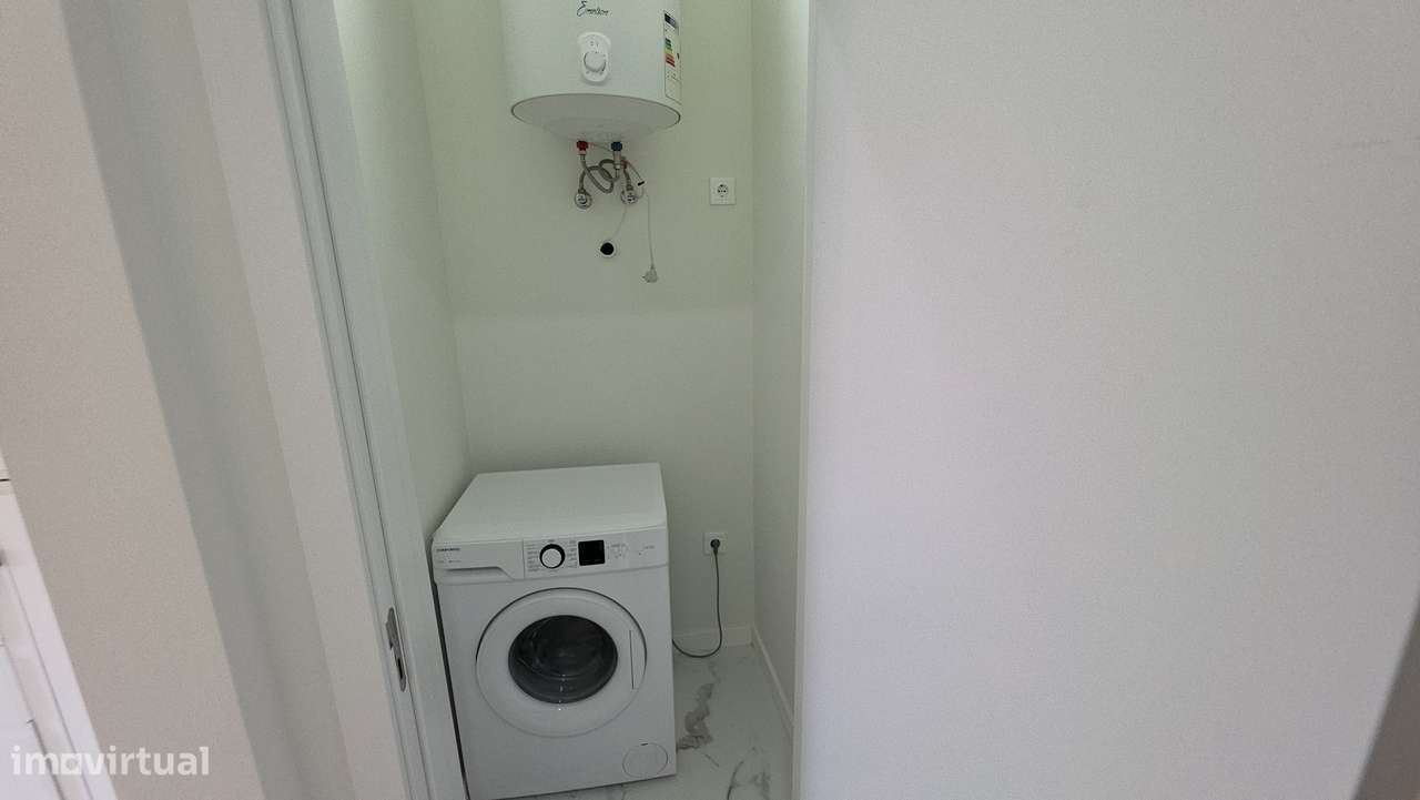 Apartamento T2 Remodelado em Lisboa - Oportunidade Imperdível!-20