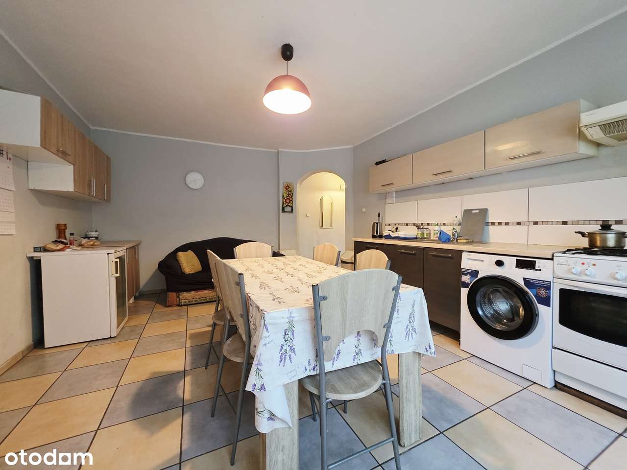 Dom wolnostojący – 3 niezależne mieszkania – Kobierzyce-6