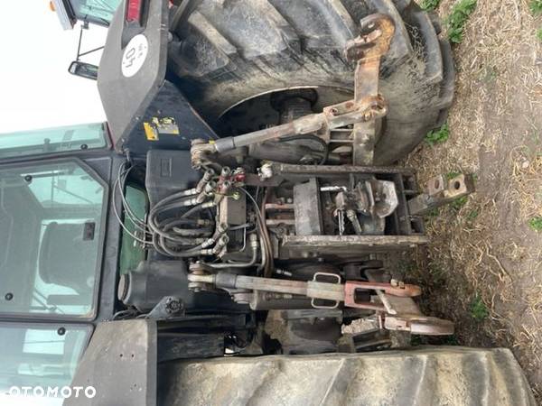 Massey ferguson 8110-8160 części skrzynia biegów zwolnica - 2