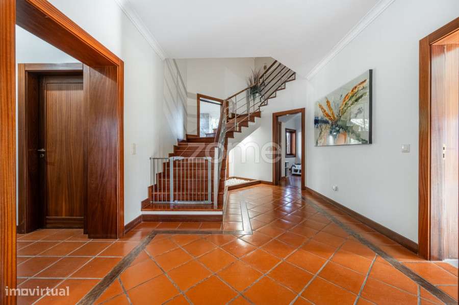 Moradia T3+1 Independente em Loureiro, Oliveira de Azeméis-8